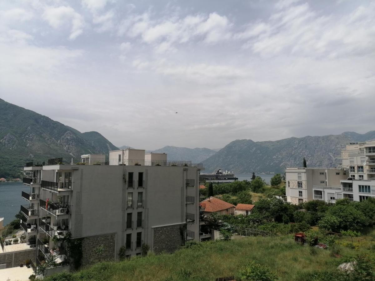 Villa Milla Kotor Bagian luar foto