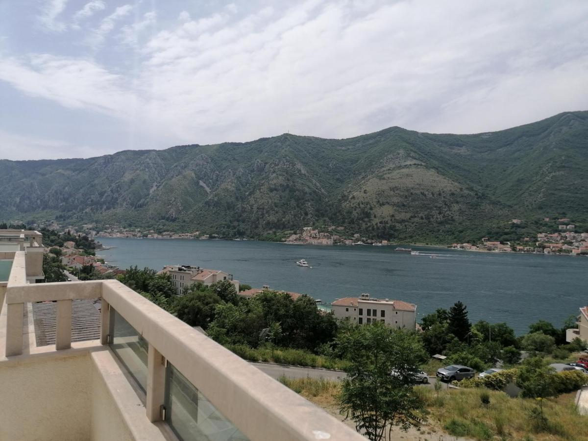 Villa Milla Kotor Bagian luar foto