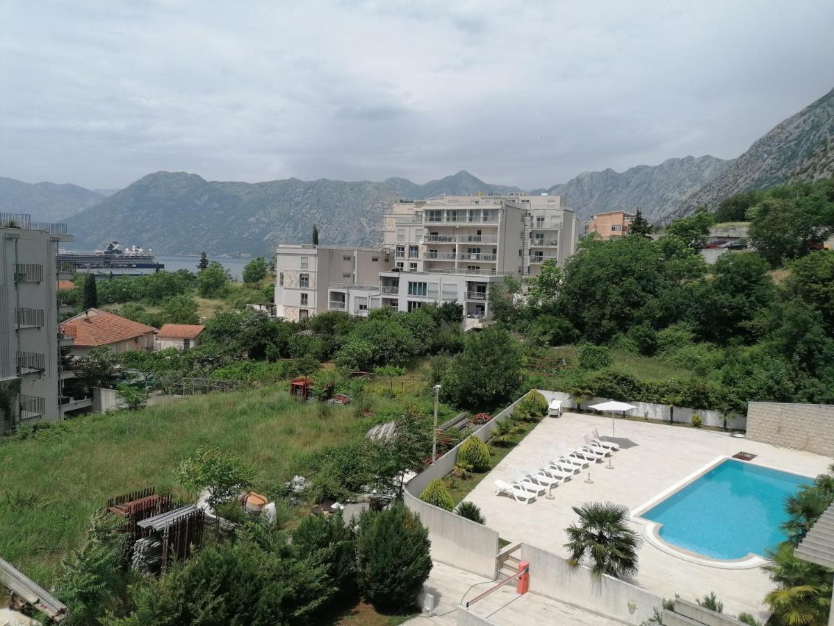 Villa Milla Kotor Bagian luar foto